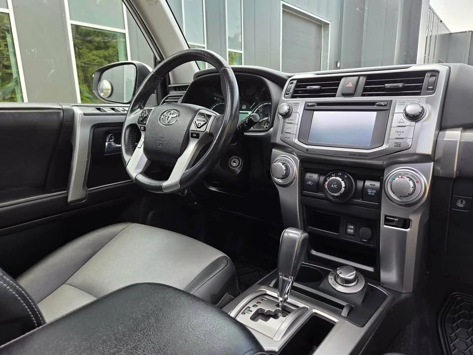 2016 Toyota 4Runner 5th Gen - Image 16 of 20