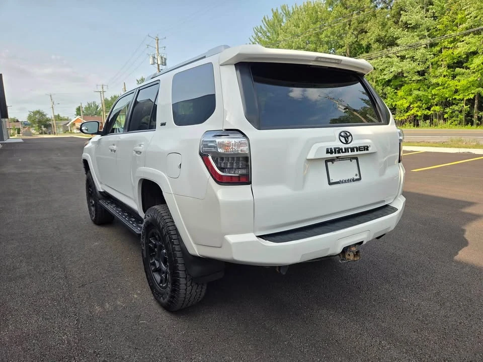 2016 Toyota 4Runner 5th Gen - Image 5 of 20