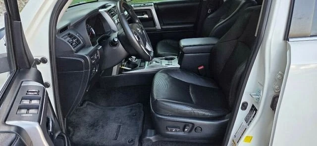 2016 Toyota 4Runner 5th Gen - Image 11 of 20