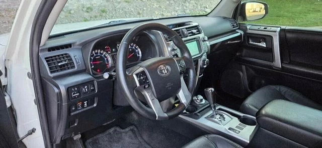 2016 Toyota 4Runner 5th Gen - Image 10 of 20