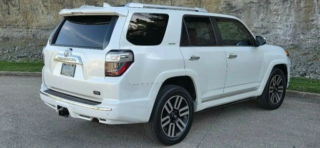 2016 Toyota 4Runner 5th Gen - Image 7 of 20