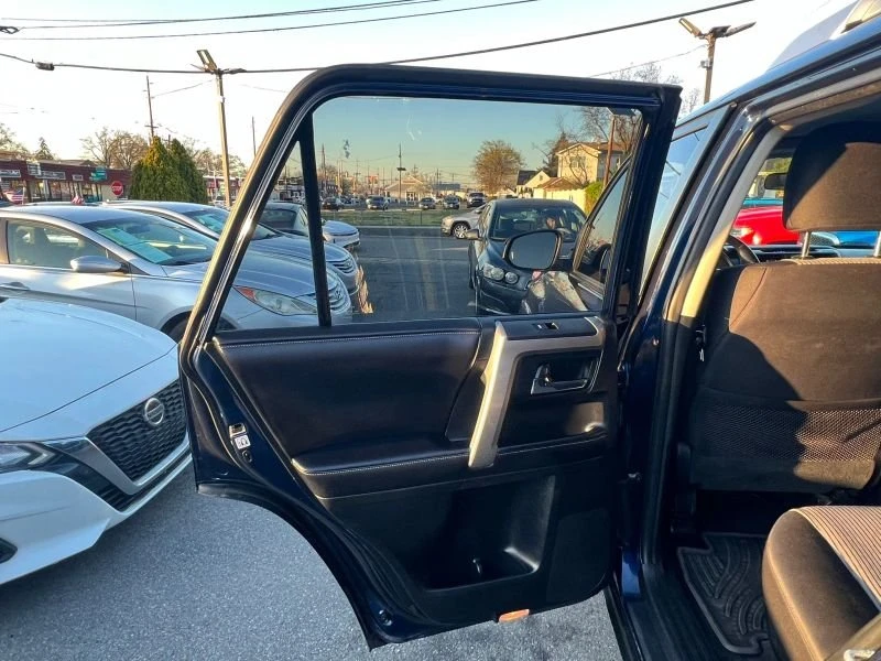 2016 Toyota 4Runner 5th Gen - Image 12 of 20