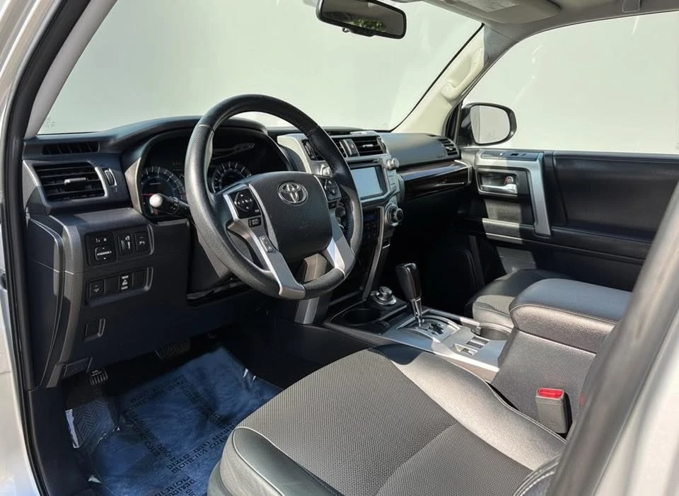 2016 Toyota 4Runner 5th Gen - Image 7 of 20