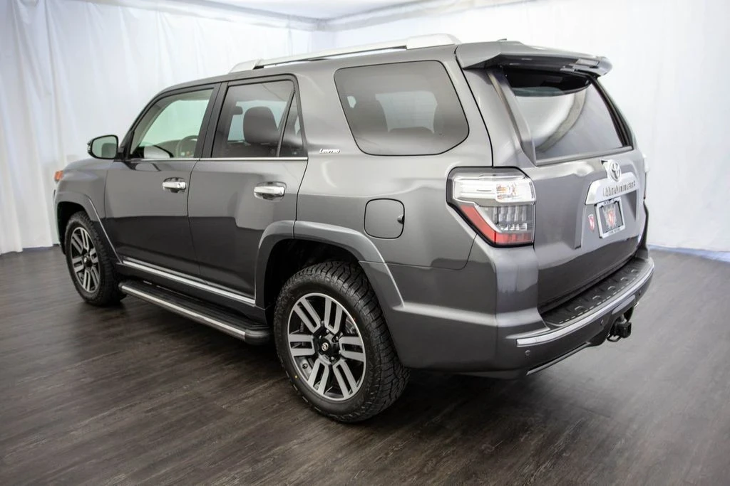 2016 Toyota 4Runner 5th Gen - Image 11 of 12