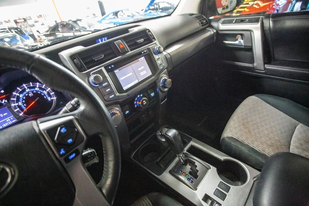 2016 Toyota 4Runner 5th Gen - Image 7 of 8