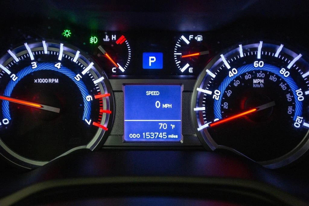 2016 Toyota 4Runner 5th Gen - Image 9 of 12