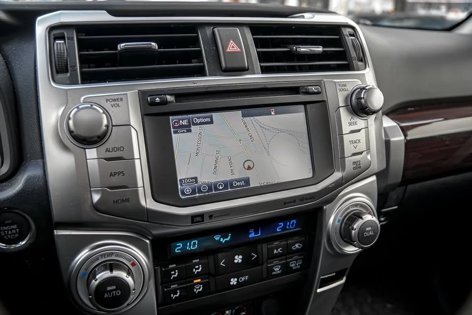 2016 Toyota 4Runner 5th Gen - Image 18 of 19