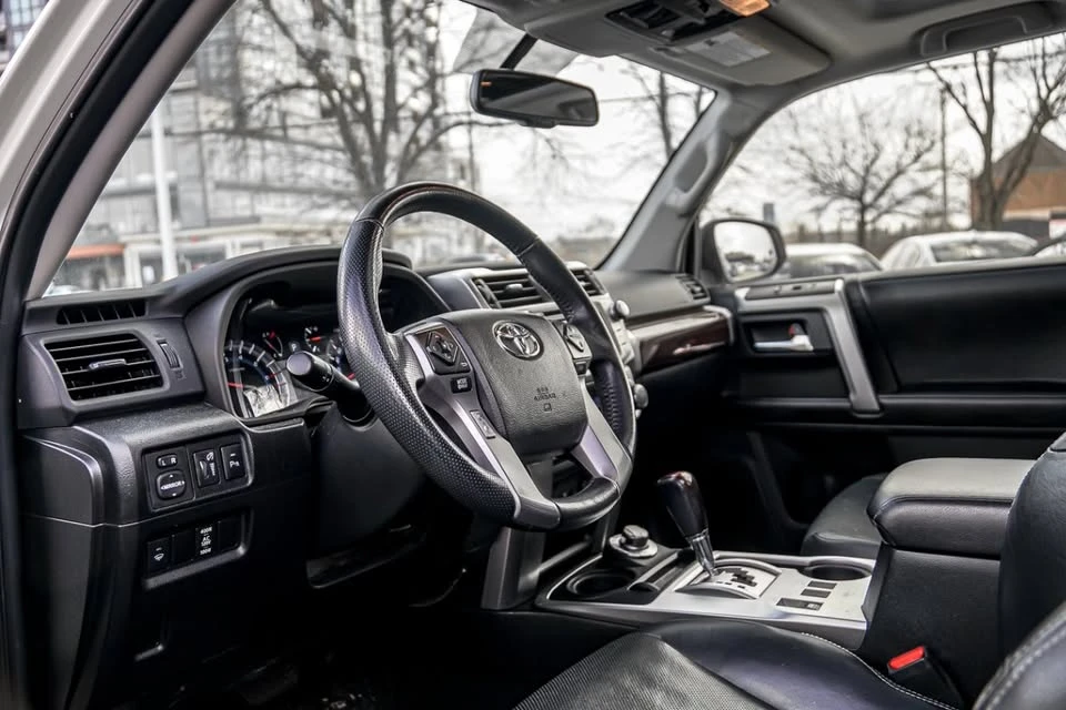 2016 Toyota 4Runner 5th Gen - Image 8 of 19