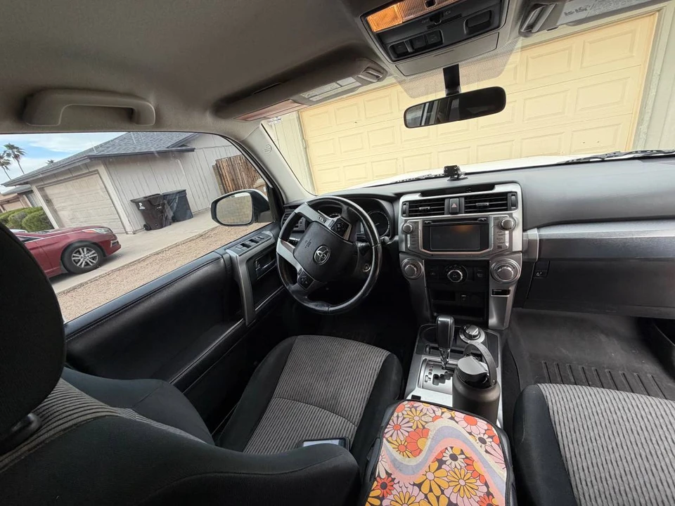 2016 Toyota 4Runner 5th Gen - Image 5 of 8
