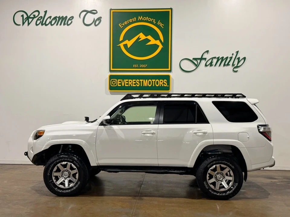 2016 Toyota 4Runner 5th Gen - Image 4 of 12
