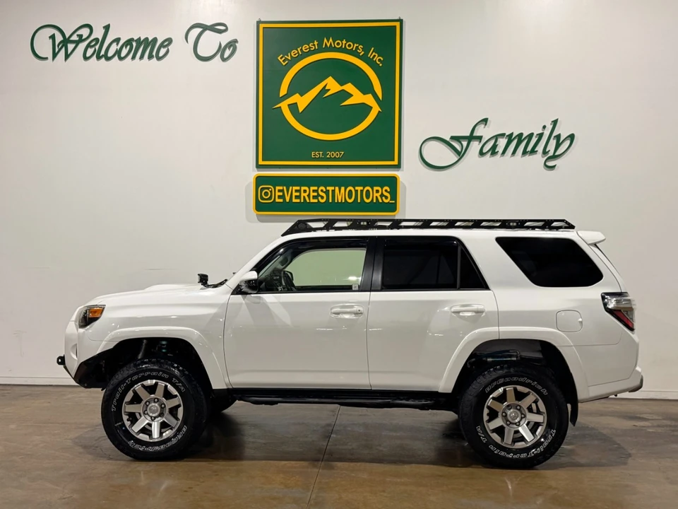2016 Toyota 4Runner 5th Gen - Image 4 of 12