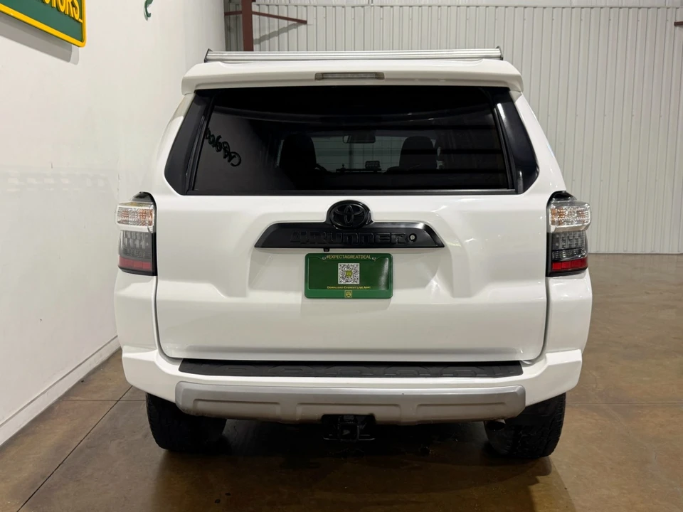 2016 Toyota 4Runner 5th Gen - Image 6 of 12
