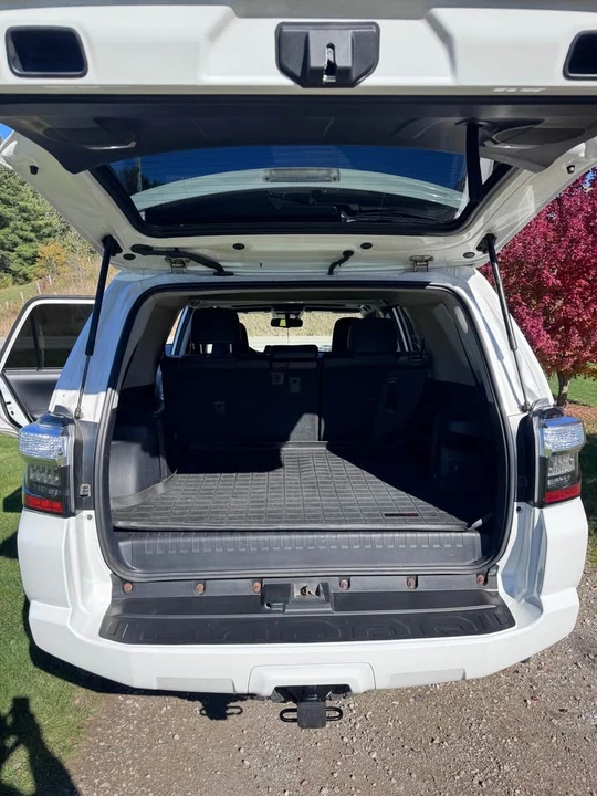 2016 Toyota 4Runner 5th Gen - Image 9 of 13