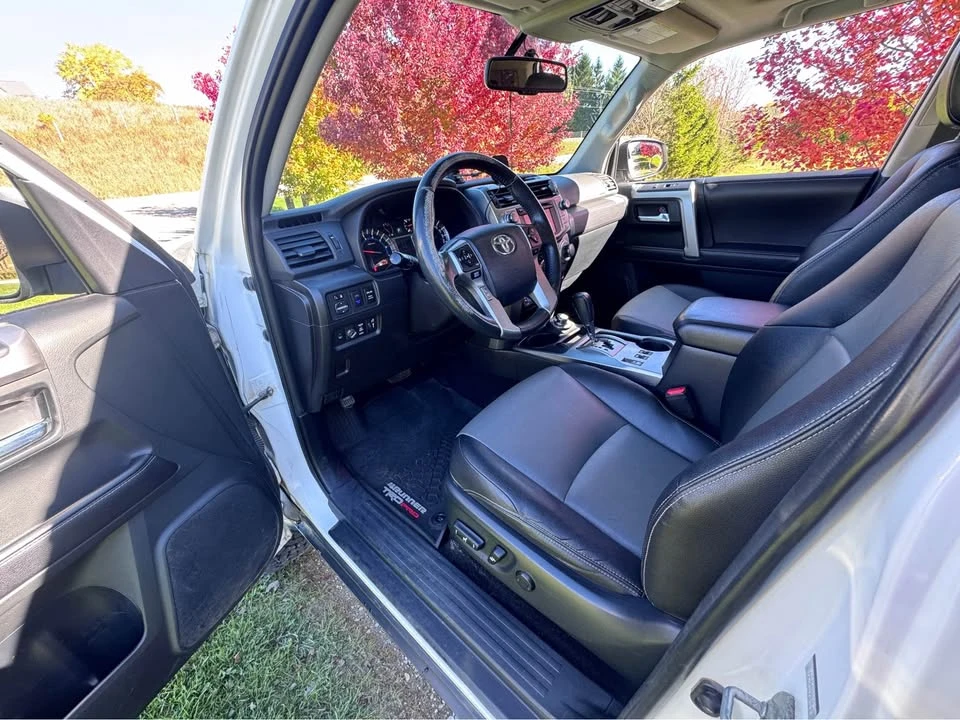 2016 Toyota 4Runner 5th Gen - Image 11 of 13