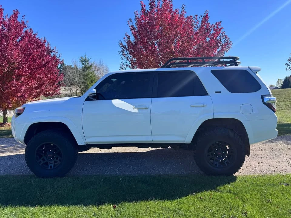2016 Toyota 4Runner 5th Gen - Image 5 of 13