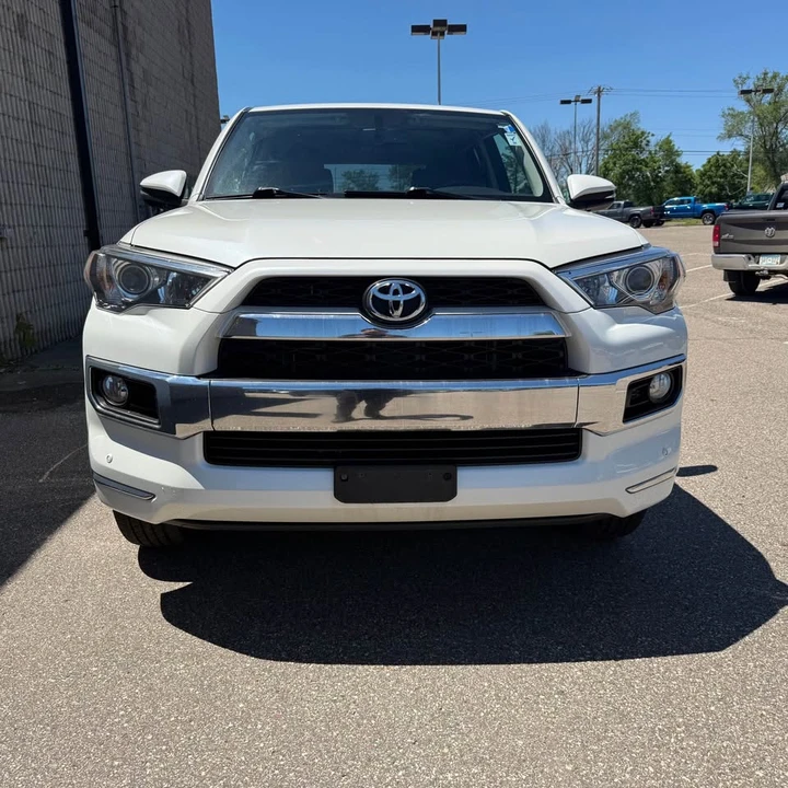 2016 Toyota 4Runner 5th Gen - Image 2 of 15