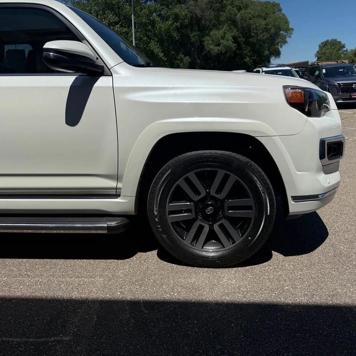 2016 Toyota 4Runner 5th Gen - Image 5 of 15
