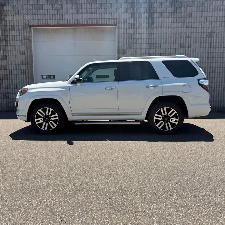 2016 Toyota 4Runner 5th Gen - Image 7 of 15