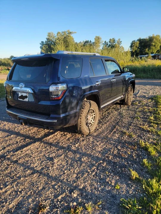 2016 Toyota 4Runner 5th Gen - Image 4 of 9