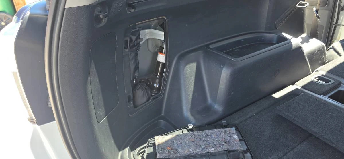 2016 Toyota 4Runner 5th Gen - Image 14 of 24