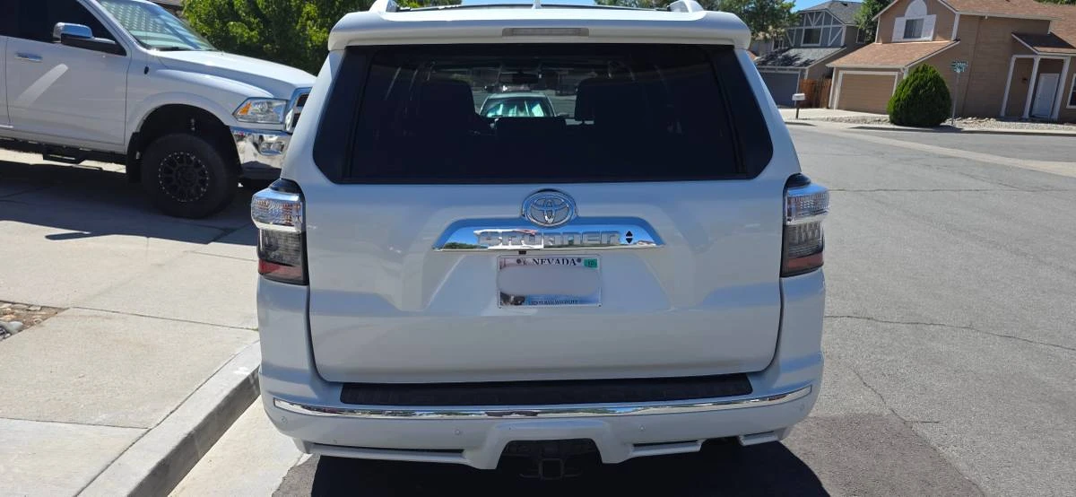 2016 Toyota 4Runner 5th Gen - Image 4 of 24