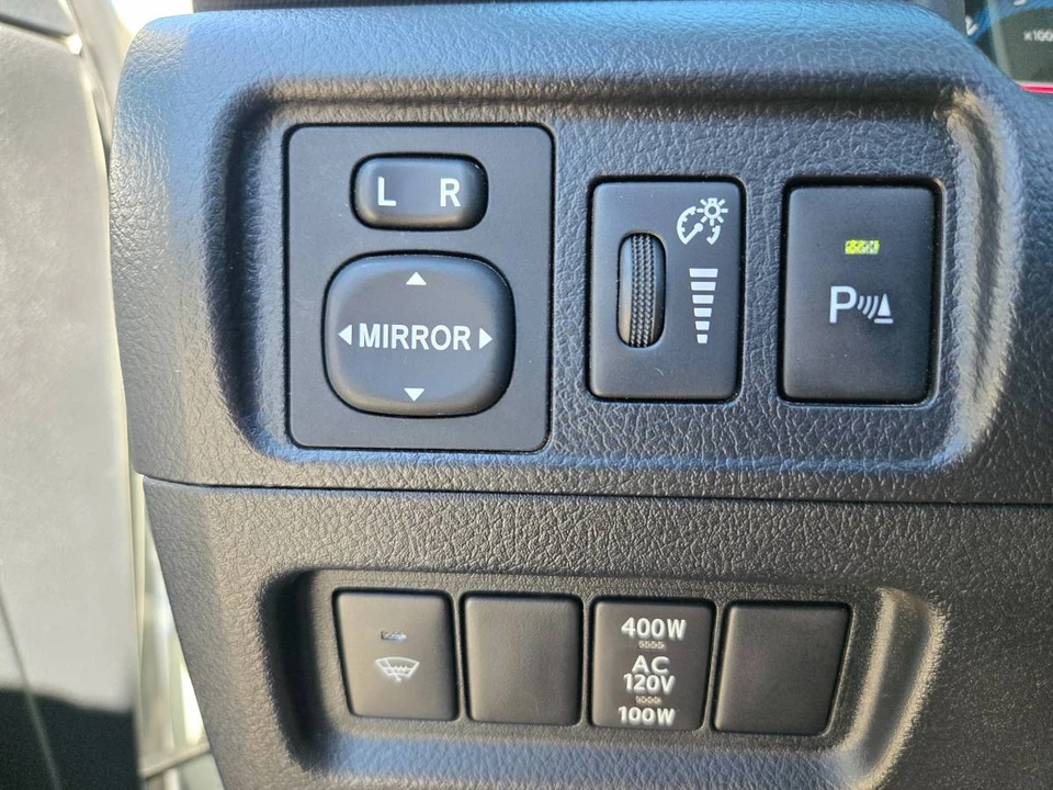 2016 Toyota 4Runner 5th Gen - Image 17 of 24