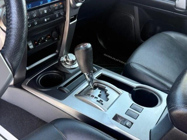 2016 Toyota 4Runner 5th Gen - Image 16 of 19