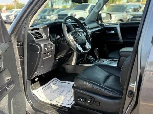 2016 Toyota 4Runner 5th Gen - Image 11 of 19