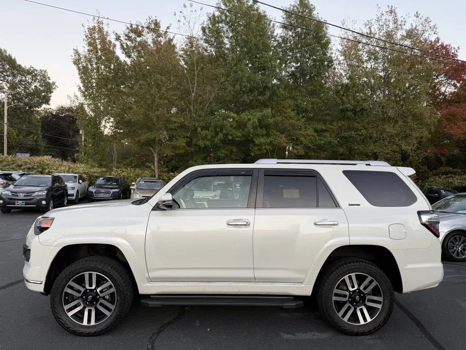 2016 Toyota 4Runner 5th Gen - Image 8 of 21