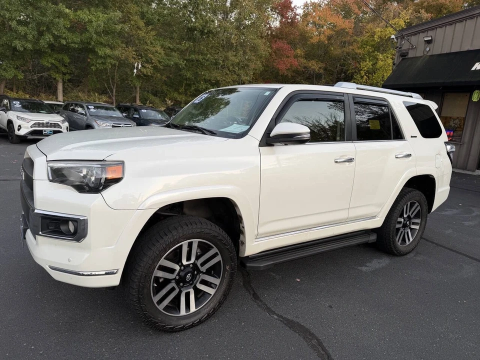 2016 Toyota 4Runner 5th Gen - Image 7 of 21