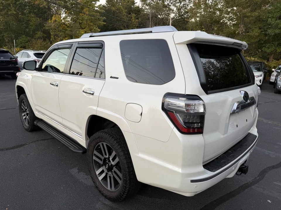 2016 Toyota 4Runner 5th Gen - Image 9 of 21
