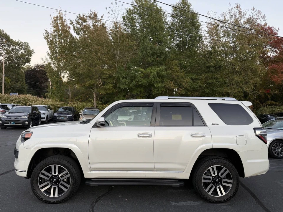 2016 Toyota 4Runner 5th Gen - Image 8 of 21