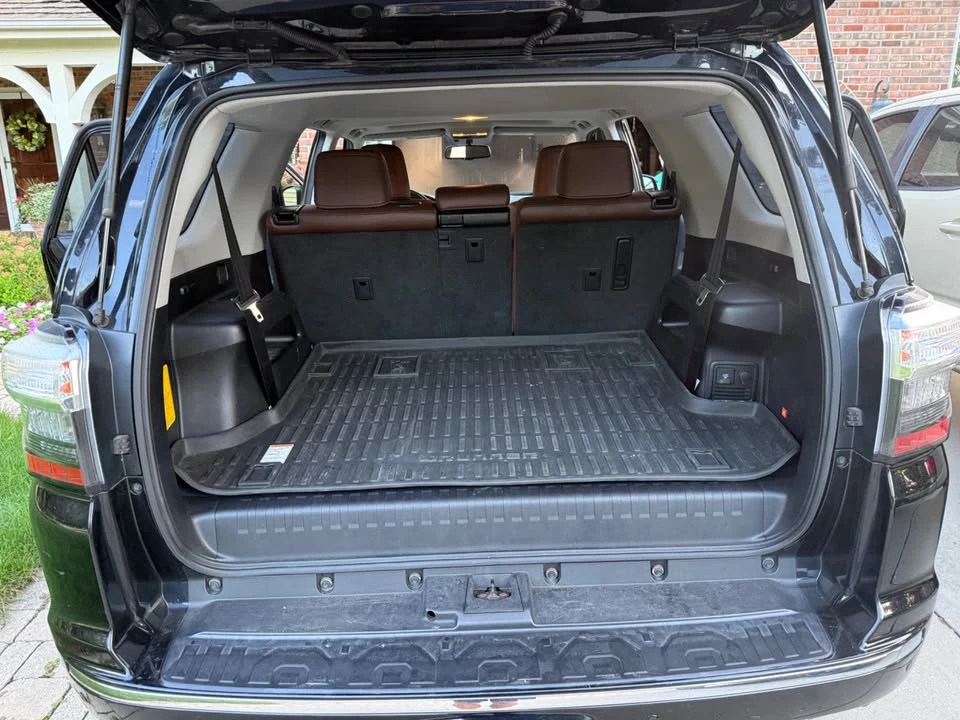 2016 Toyota 4Runner 5th Gen - Image 14 of 16