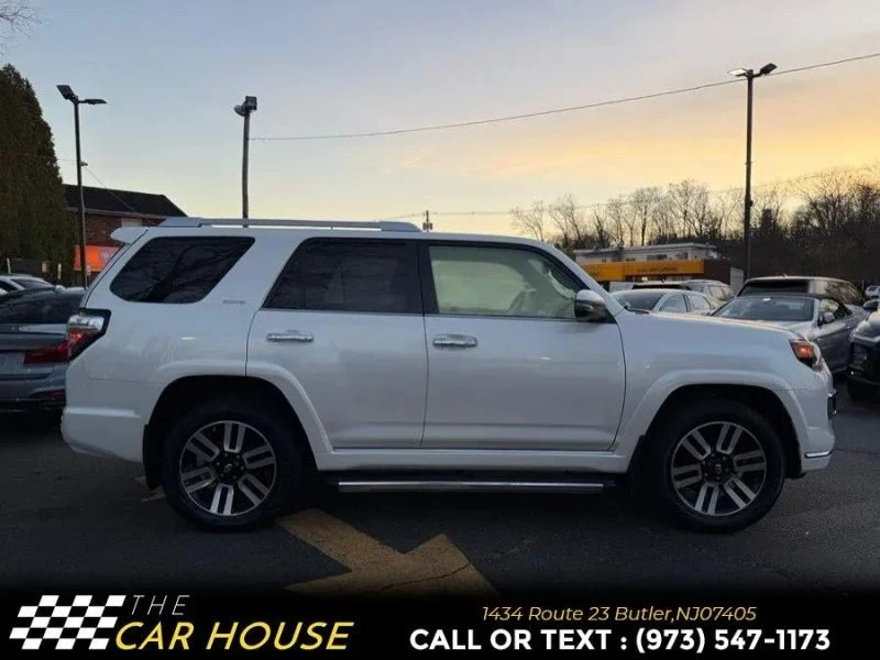 2016 Toyota 4Runner 5th Gen - Image 8 of 12