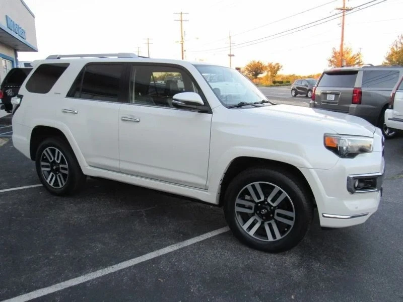 2016 Toyota 4Runner 5th Gen - Image 11 of 12