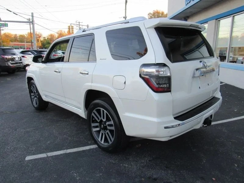 2016 Toyota 4Runner 5th Gen - Image 5 of 12