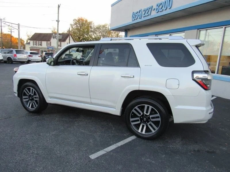 2016 Toyota 4Runner 5th Gen - Image 4 of 12