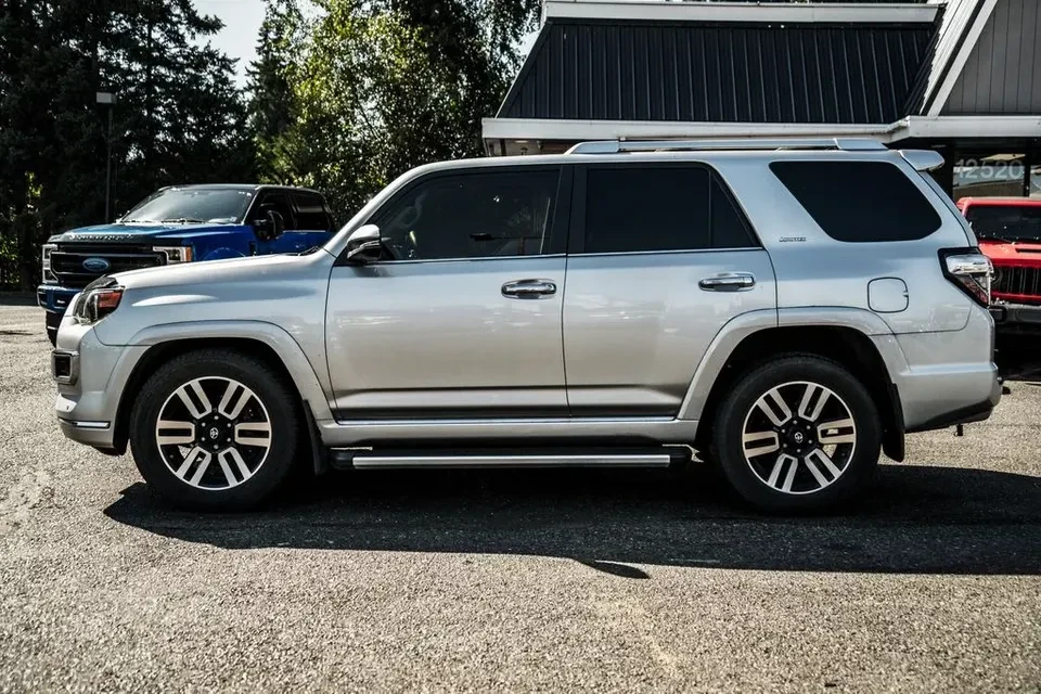 2016 Toyota 4Runner 5th Gen - Image 5 of 7