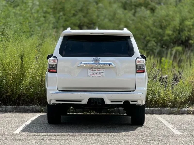 2016 Toyota 4Runner 5th Gen - Image 7 of 12