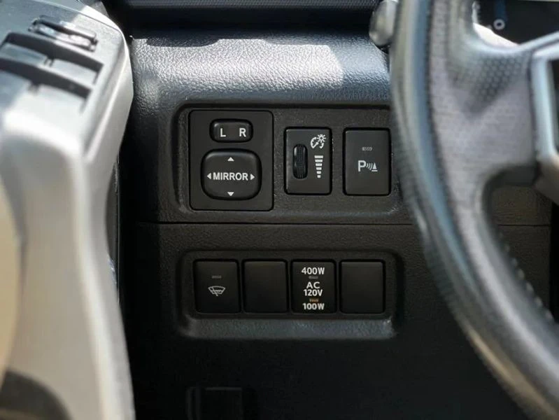 2016 Toyota 4Runner 5th Gen - Image 11 of 12