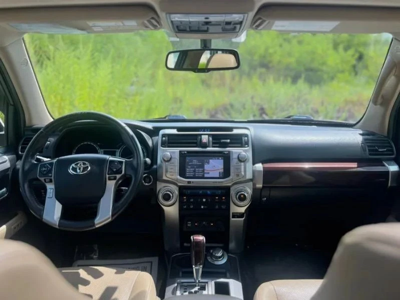 2016 Toyota 4Runner 5th Gen - Image 10 of 12