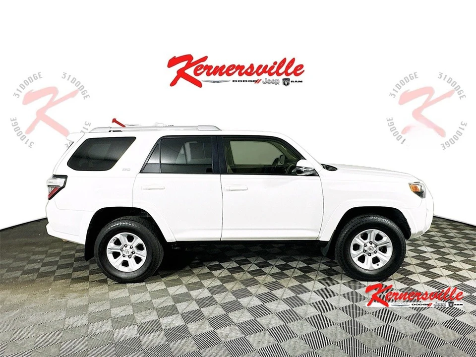2016 Toyota 4Runner 5th Gen - Image 8 of 21