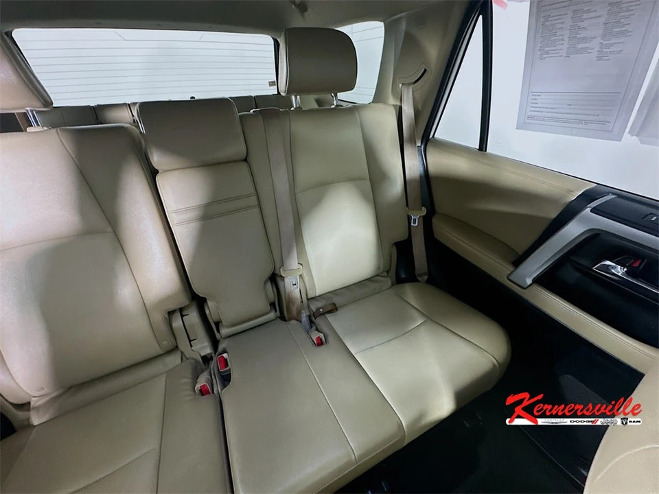 2016 Toyota 4Runner 5th Gen - Image 14 of 21