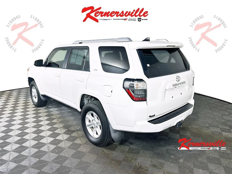 2016 Toyota 4Runner 5th Gen - Image 5 of 21