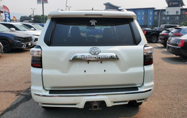 2016 Toyota 4Runner 5th Gen - Image 4 of 18