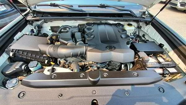 2016 Toyota 4Runner 5th Gen - Image 10 of 18