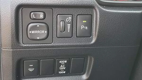 2016 Toyota 4Runner 5th Gen - Image 13 of 18