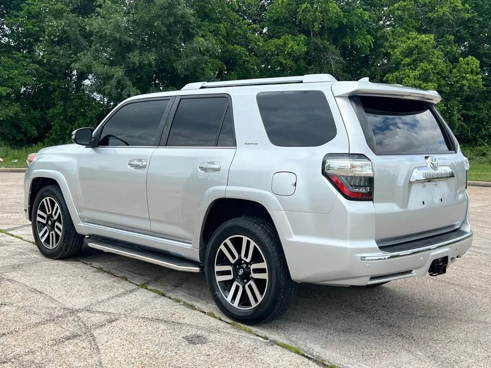 2016 Toyota 4Runner 5th Gen - Image 17 of 18