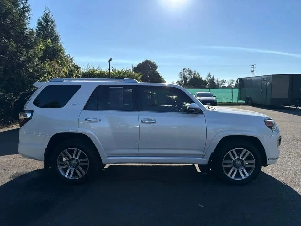 2016 Toyota 4Runner 5th Gen - Image 3 of 20