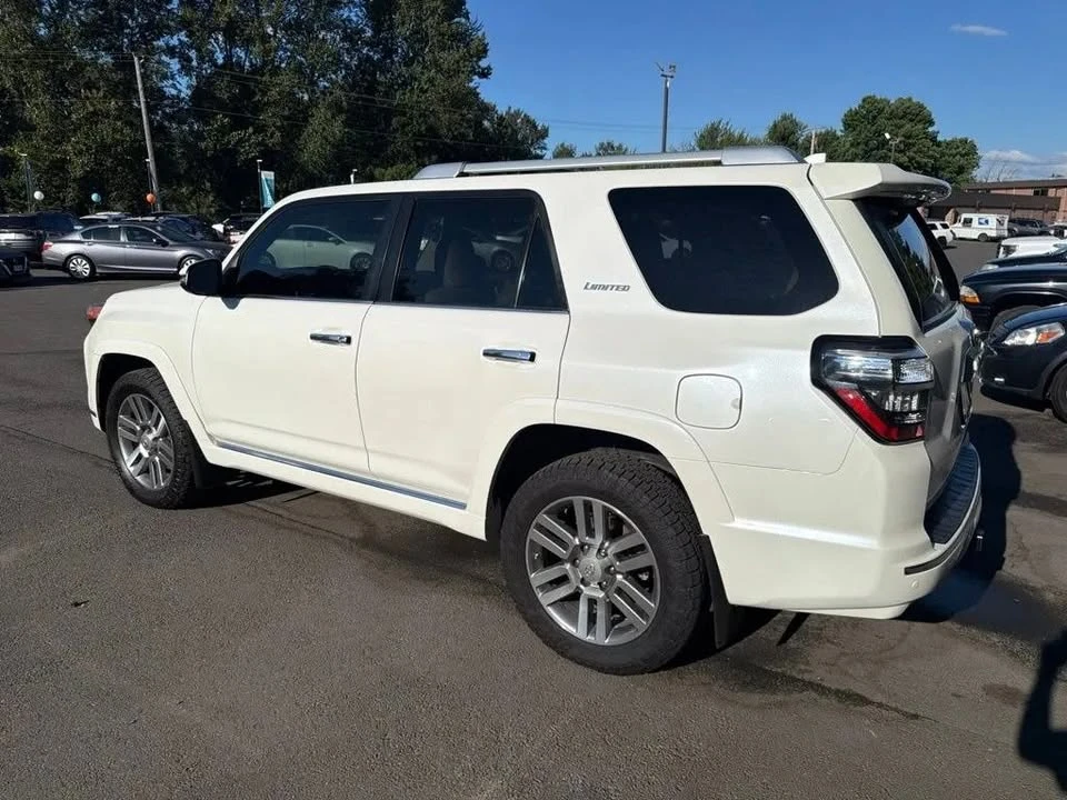 2016 Toyota 4Runner 5th Gen - Image 2 of 20
